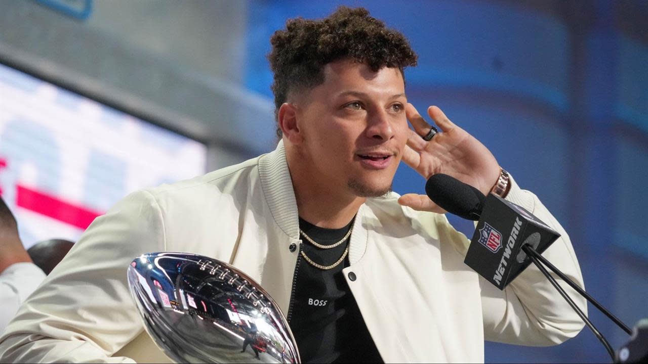 Patrick Mahomes, Travis Kelce Stoked After Getting SB LVII Rings!