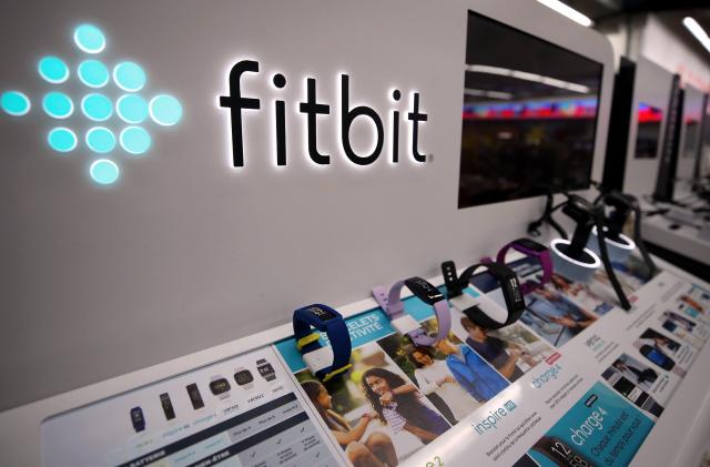 Fitbit's $160 Charge 6 fitness tracker brings back the physical