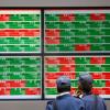 Asian stocks retreat as U.S. political tumult adds to growth worry