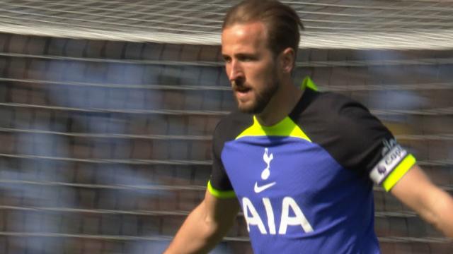 Kane, Tottenham race in front of Leeds United