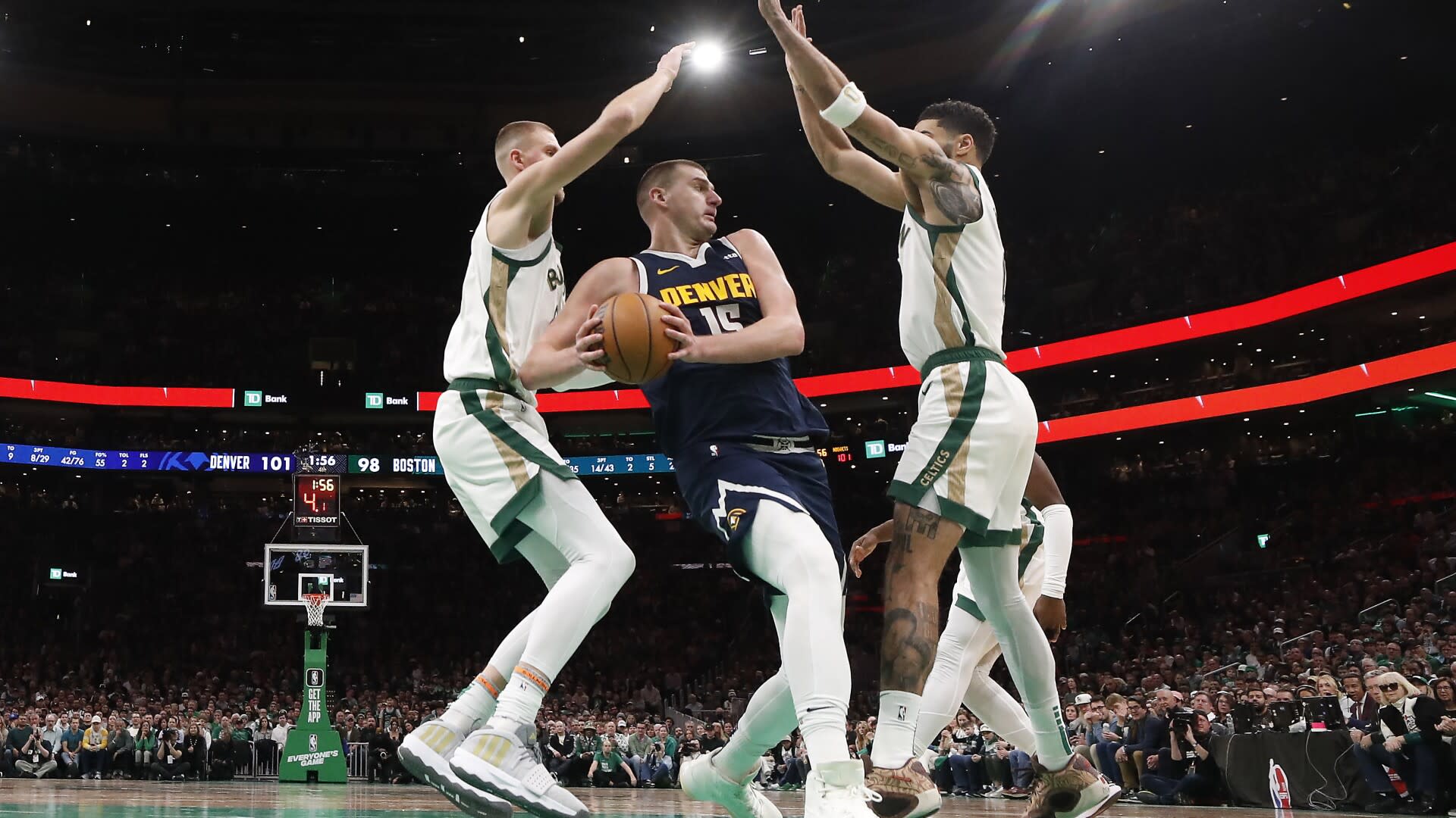 Jokic, Nuggets hand Celtics first loss at home this season, 102-100