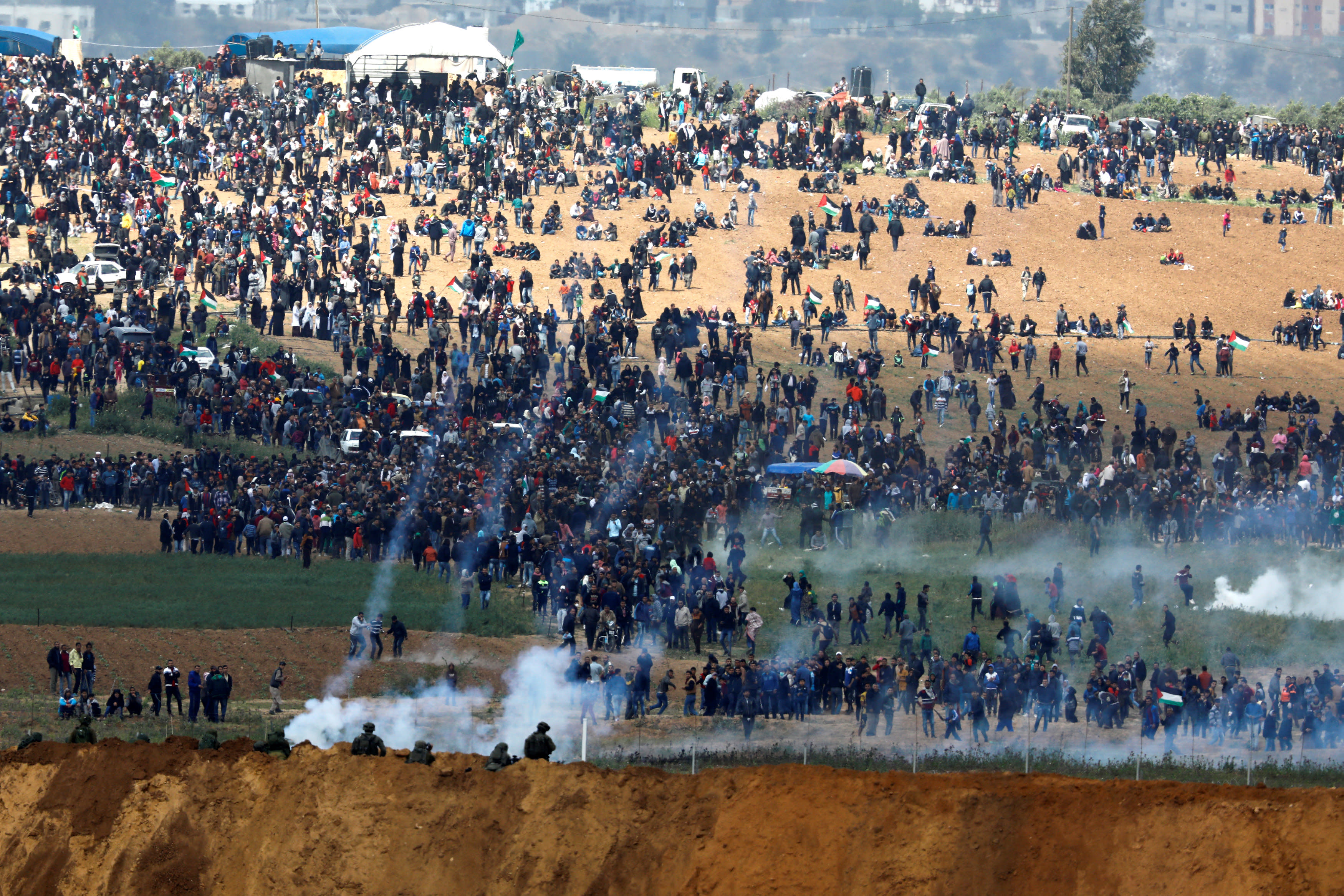 Gaza : violents affrontements entre Palestiniens et armée israélienne