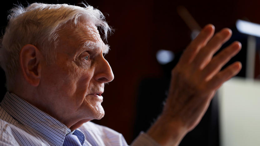 John B. Goodenough, 2019 Nobel Prize in Chemistry winner, gestures during a news conference at the Royal Society in London, Britain October 9, 2019. REUTERS/Peter Nicholls