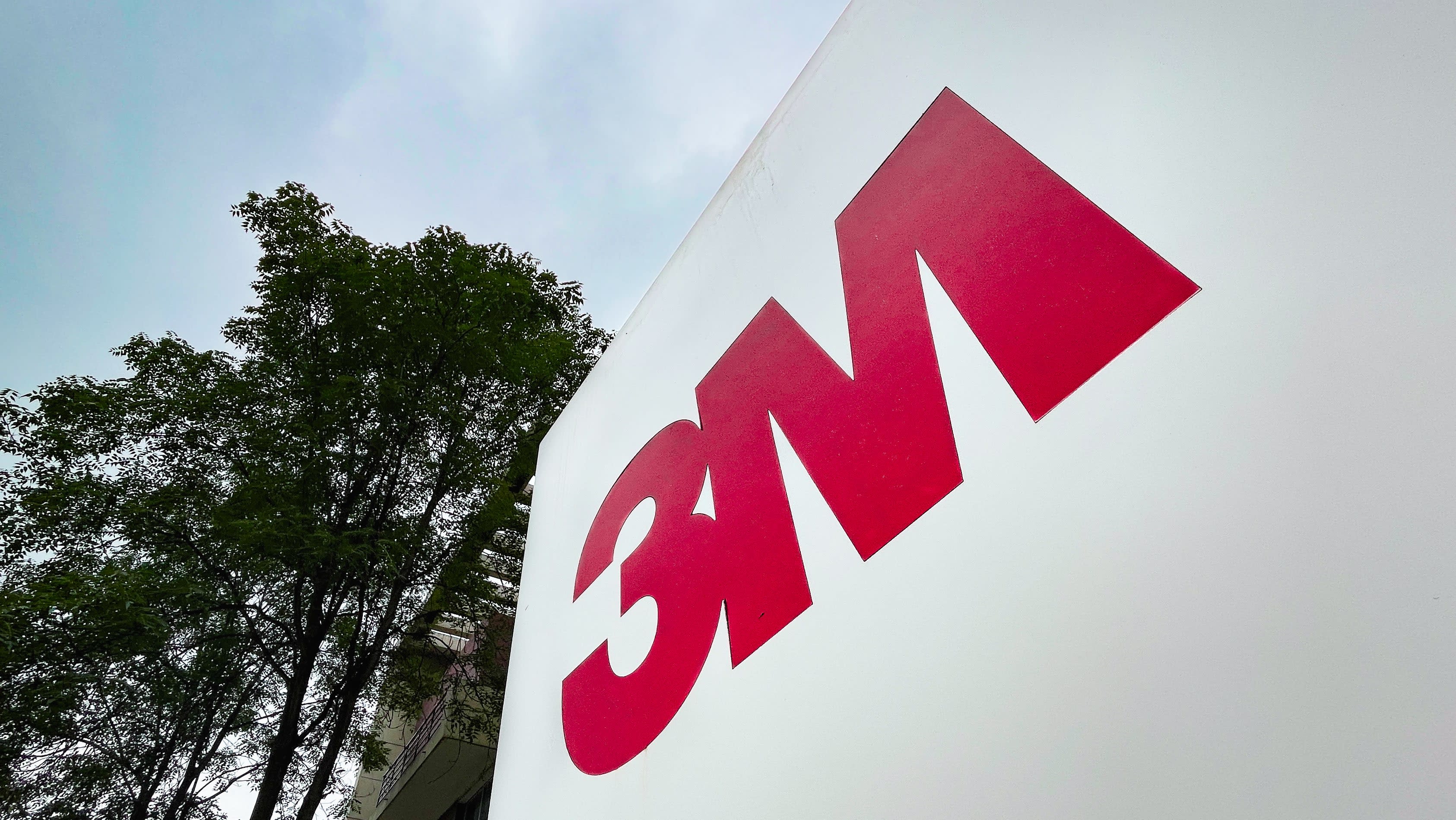 At 3M, Lawsuits Threaten to Transform the Company - WSJ