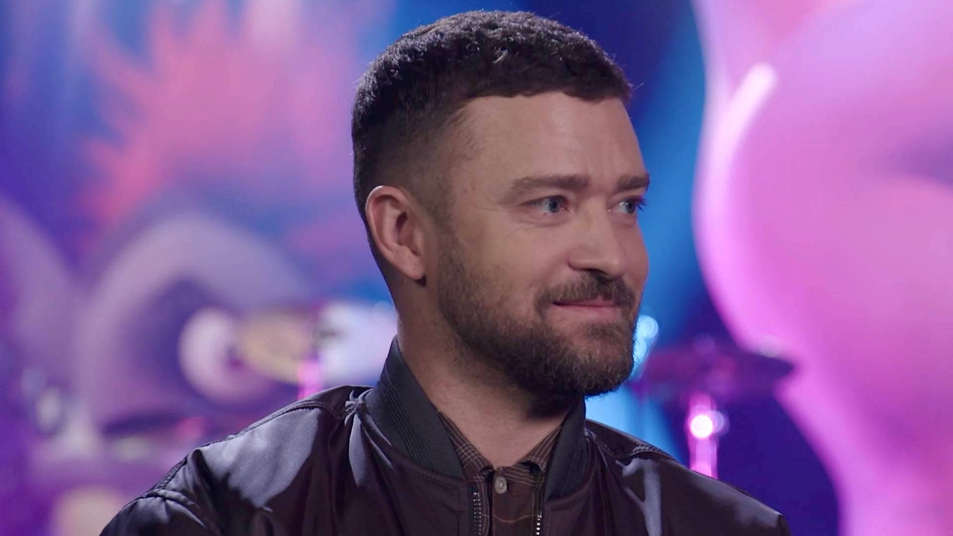 Justin Timberlake works in Target in viral TikTok