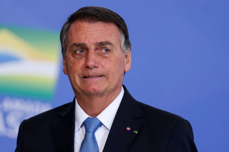 Bolsonaro au Brésil demande au Sénat de révoquer un juge de la Cour suprême