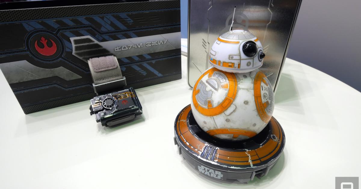 øjenbryn erfaring Hurtig The best 'Star Wars: The Force Awakens' toy gets even better | Engadget