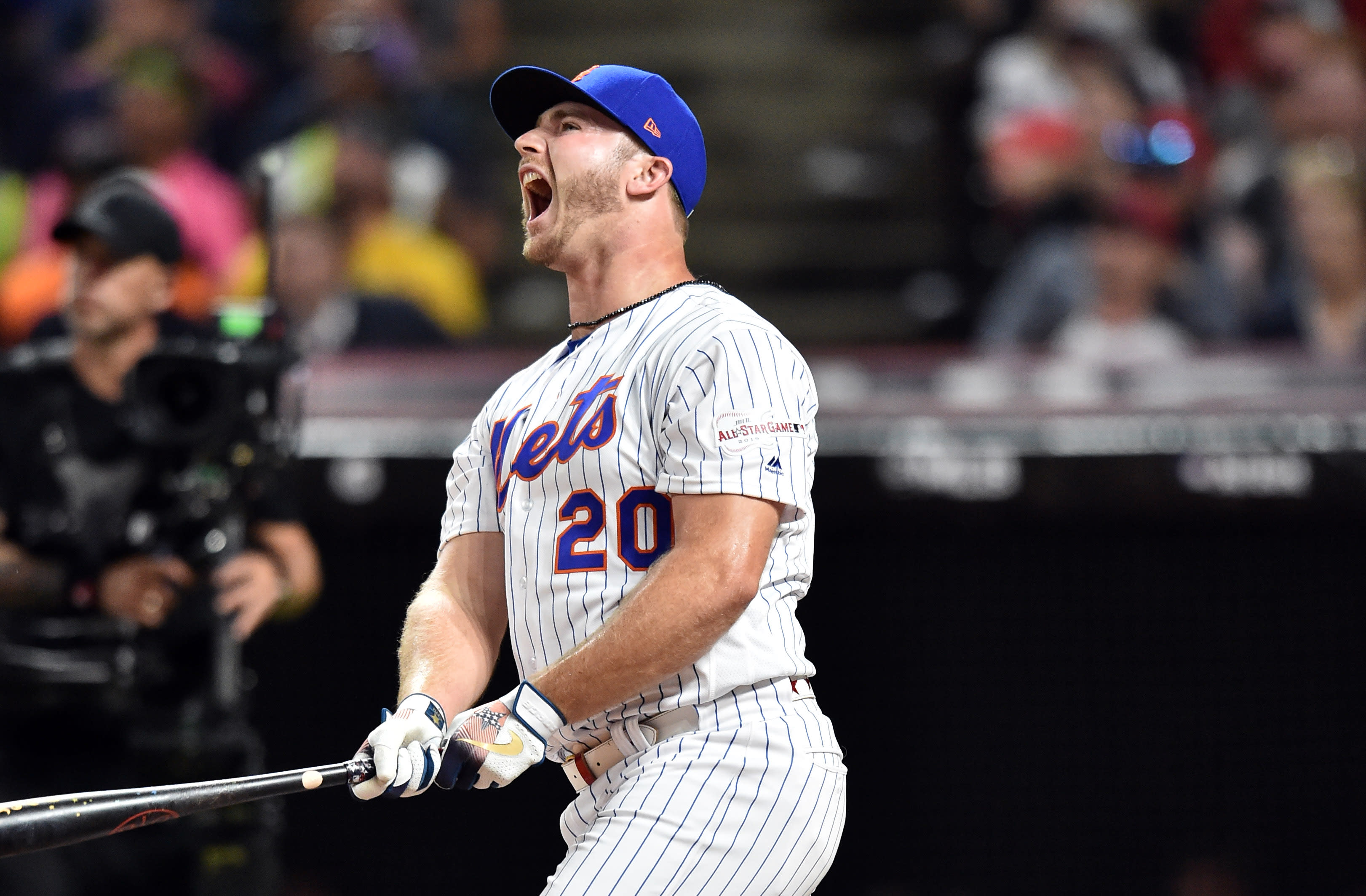 MLB Home Run Derby Pete Alonso defeats Vlad Guerrero Jr.