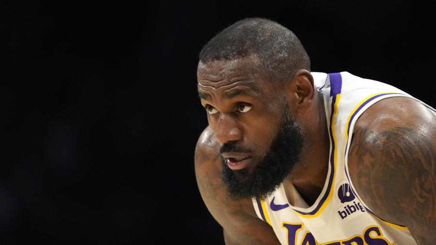 Yahoo Sports - The 11-game losing streak the Lakers had to the Denver Nuggets is over, delaying the inevitable questions about LeBron's