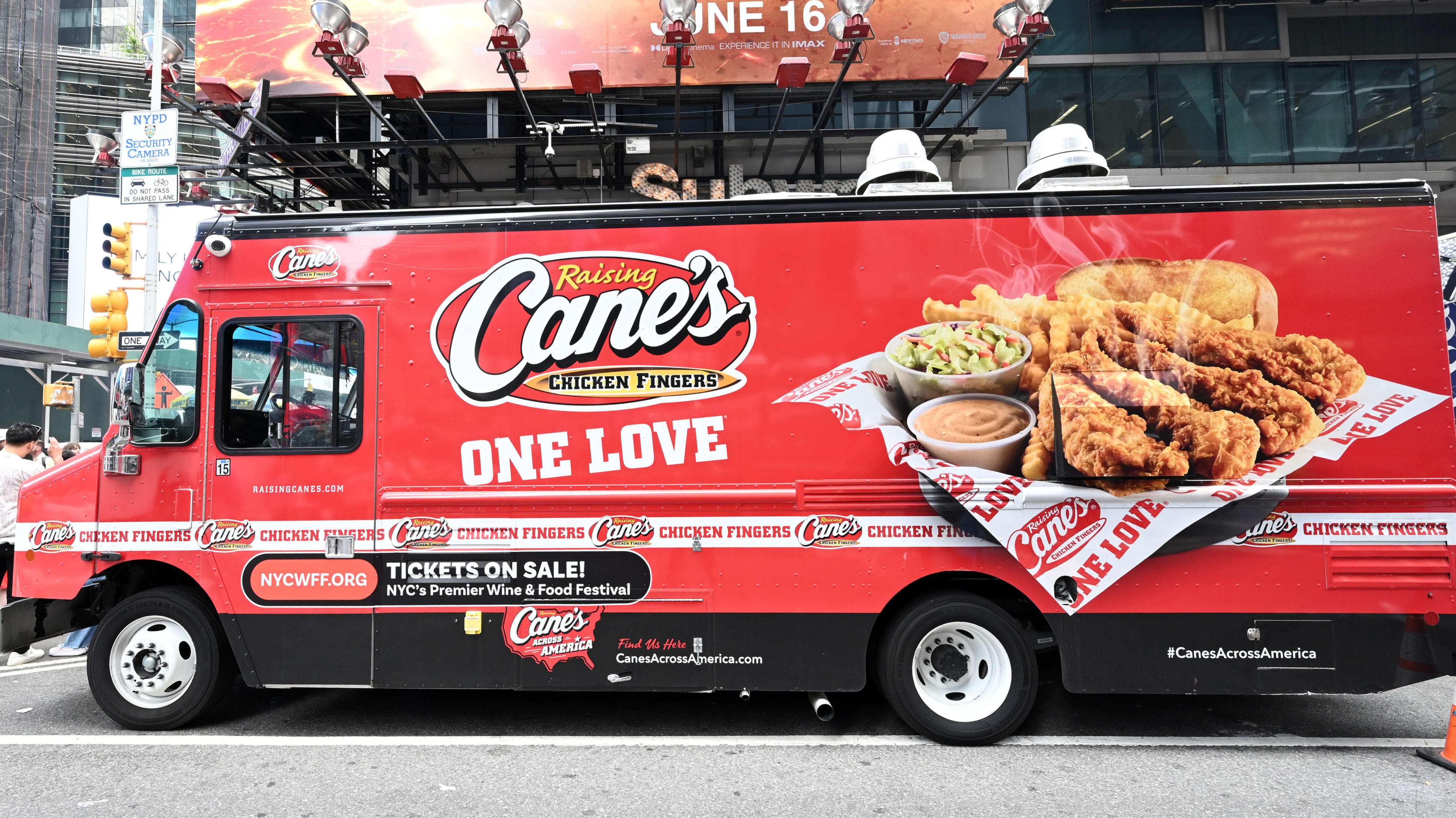 Is Raising Cane's Worth The Hype? Times Square Global Flagship