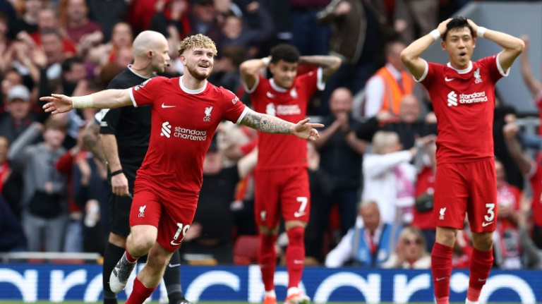  - Liverpool responded to Jurgen Klopp's call to end his stay on a high as a 4-2 victory over Tottenham further dented Spurs' hopes of a top-four finish on Sunday.The Liverpool support were