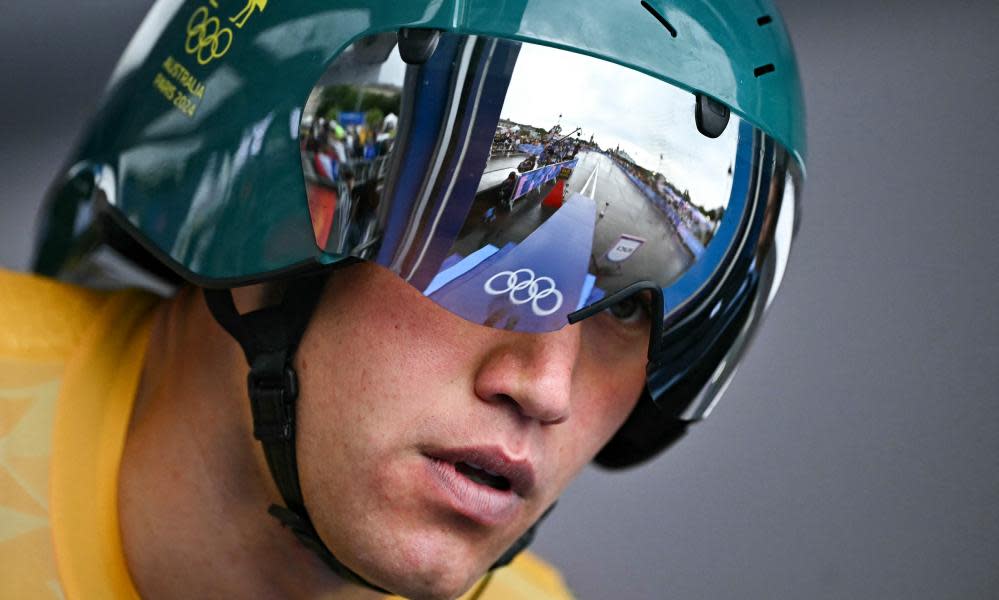 Australian Olympic cyclist Lucas Plapp hospitalised after horror crash on slick Paris road