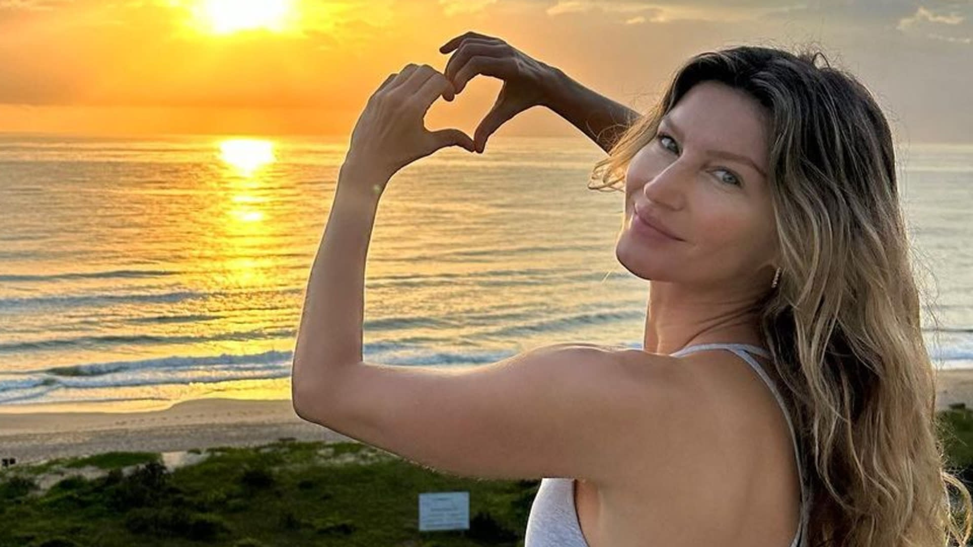 Renewed Gisele Bündchen forgets about Tom Brady and starts campaign with Louis  Vuitton