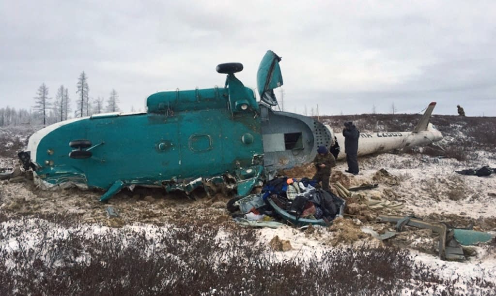 russian tourist helicopter crash