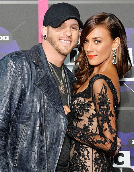 Jana Kramer On Brantley Gilbert Wedding It S Gonna Be