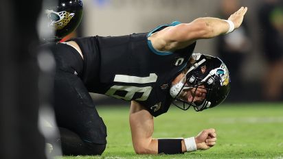 Getty Images - JACKSONVILLE, FLORIDA - DECEMBER 04: Trevor Lawrence #16 of the Jacksonville Jaguars reacts after being injured against the Cincinnati Bengals during the fourth quarter at EverBank Stadium on December 04, 2023 in Jacksonville, Florida. (Photo by Mike Carlson/Getty Images)