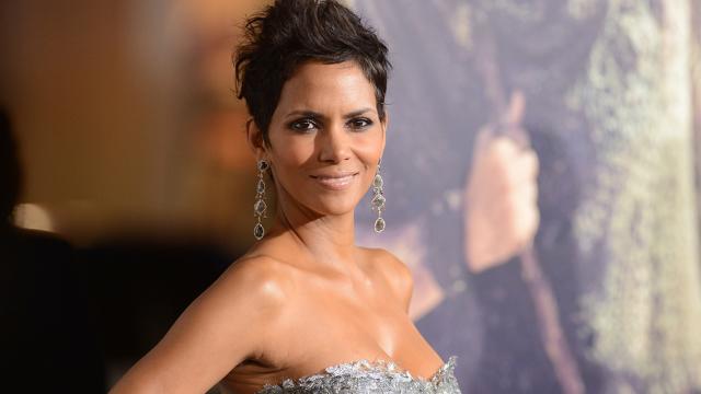 Halle Berry Porn Double - Halle Berry Is Nearly Nude (Again)