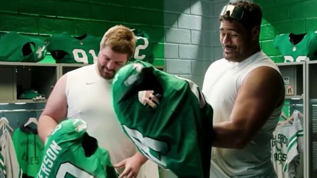 Eagles throwback gear flies off the shelves ahead of first Kelly Green game  of the season 