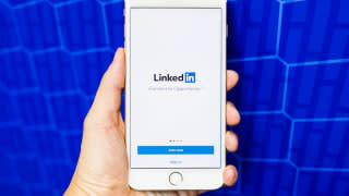 How to Use LinkedIn Privacy Settings