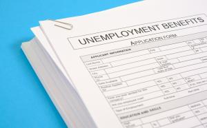 Here's who qualifies for the extra $100 in weekly unemployment benefits