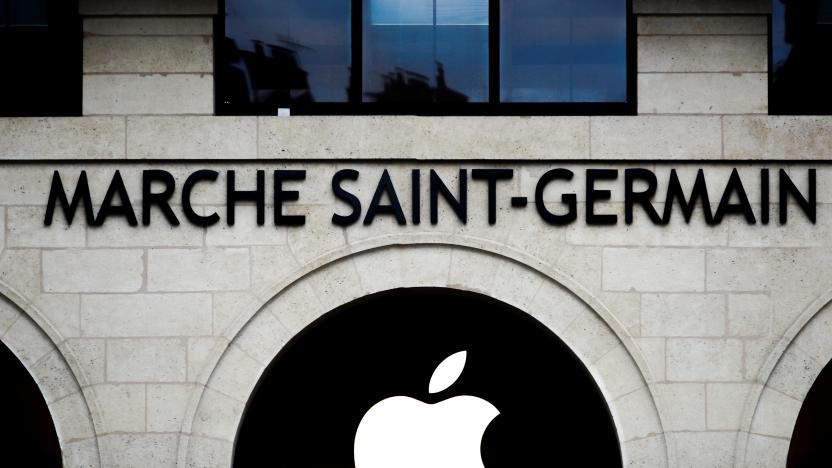 Apple logo is seen on the Apple store at The Marche Saint Germain in Paris, France July 15, 2020.  REUTERS/Gonzalo Fuentes