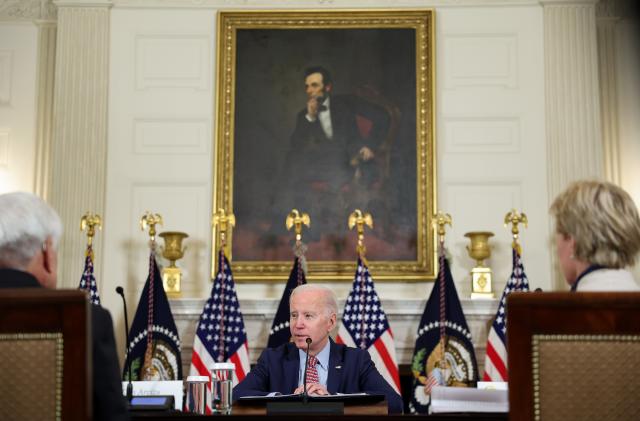 WASHINGTON, DC - APRIL 04: U.S. President Joe Biden holds a meeting with his science and technology advisors at the White House on April 04, 2023 in Washington, DC. Biden met with the group to discuss the advancement of American science, technology, and innovation, including artificial intelligence. (Photo by Kevin Dietsch/Getty Images)