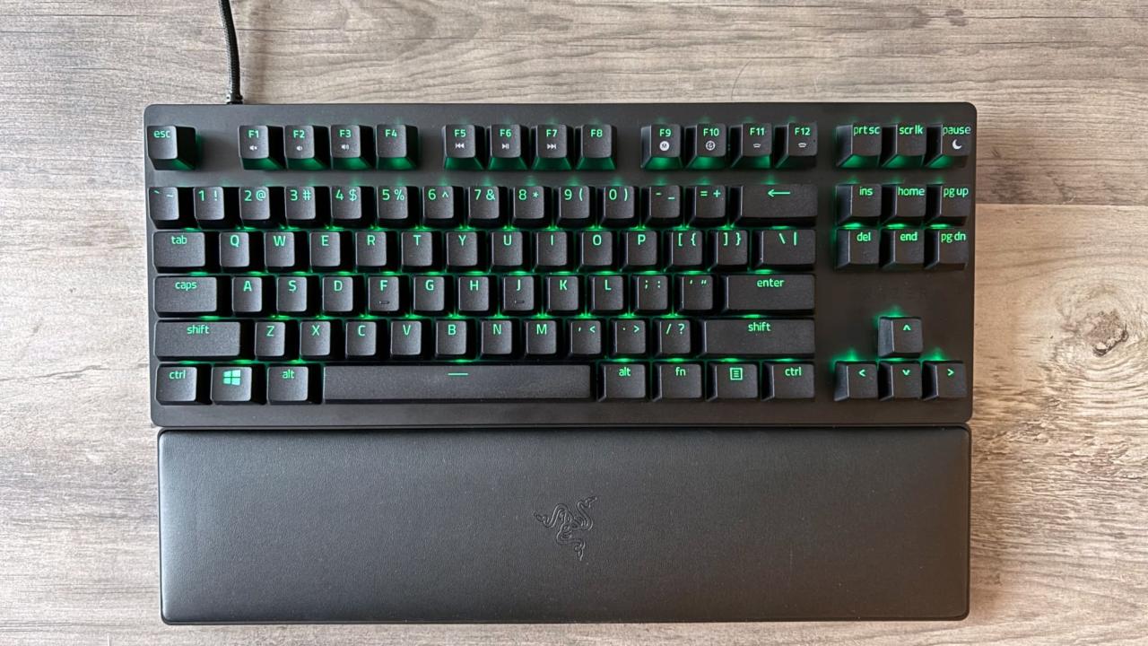 Razer Huntsman Mini review: Meet Razer's first ever 60% keyboard