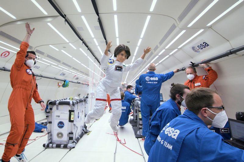 Astronaut Barbie doll jets off on zero gravity flight