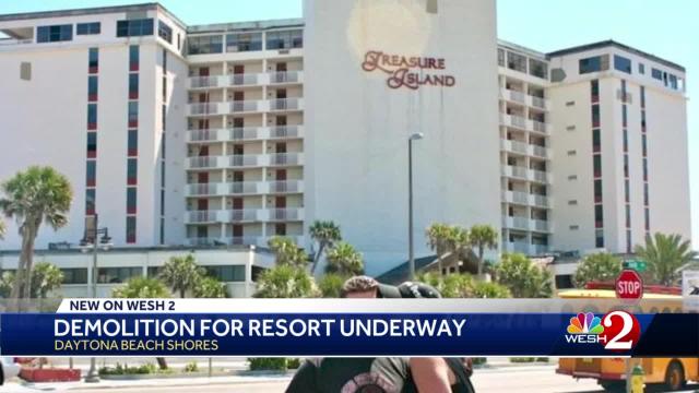 Beach Resort's demolition begins