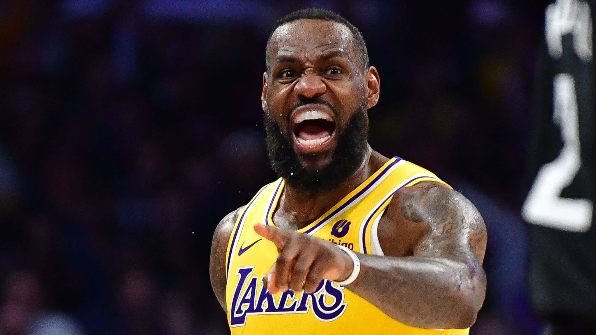 NBA: LeBron James stars in dramatic LA Lakers comeback win against LA Clippers