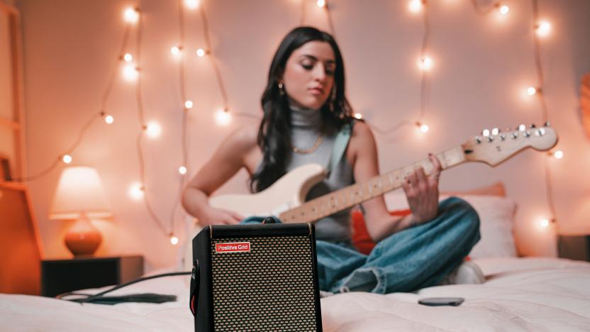 Positive Grid Spark Mini guitar amp