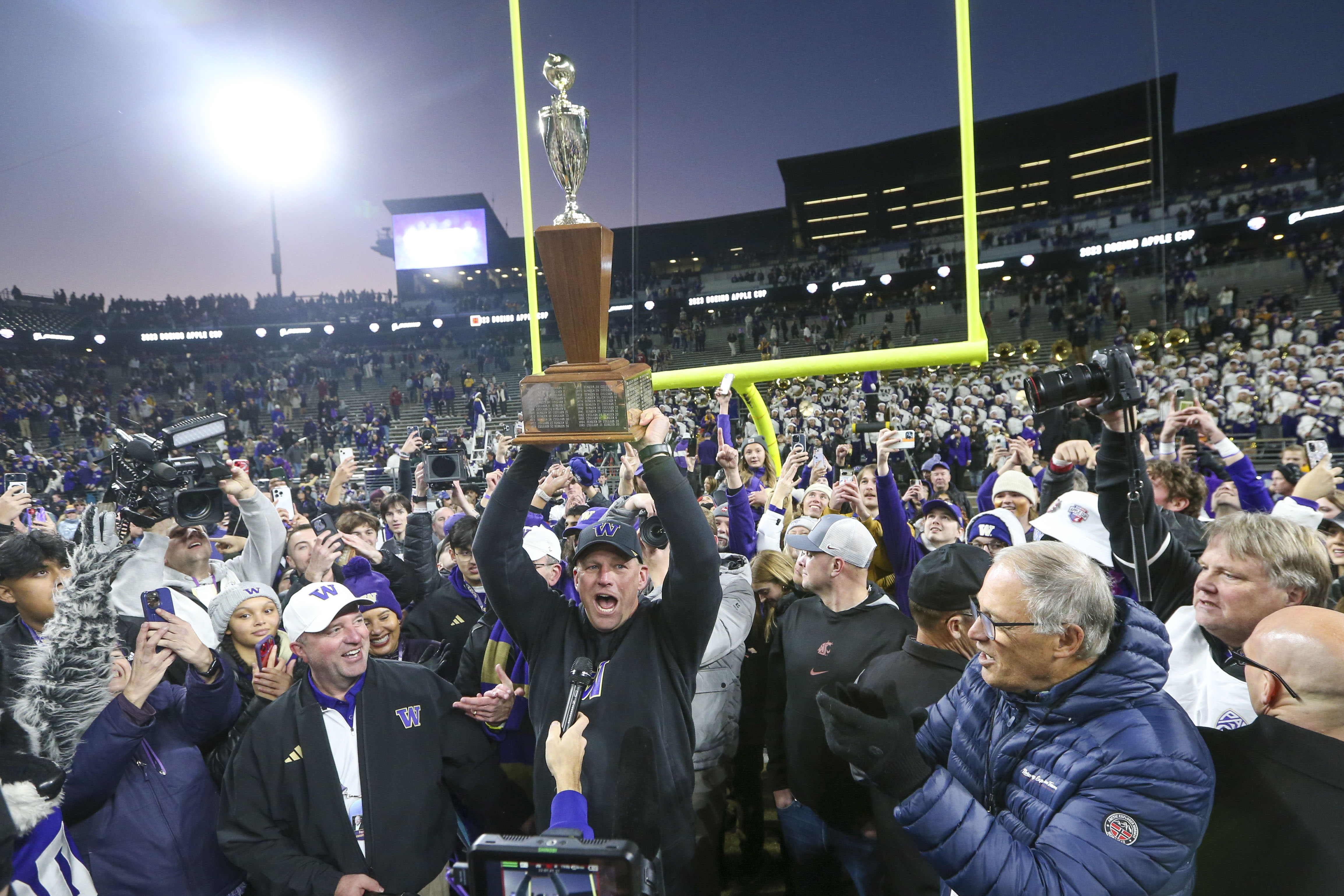 Always Rivalry Week: Why is Washington vs. Washington State called 'The Apple Cup'?