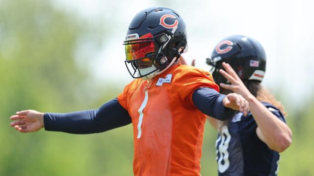 Bears' Luke Getsy wants to See ‘continued growth' from QB Justin Fields
