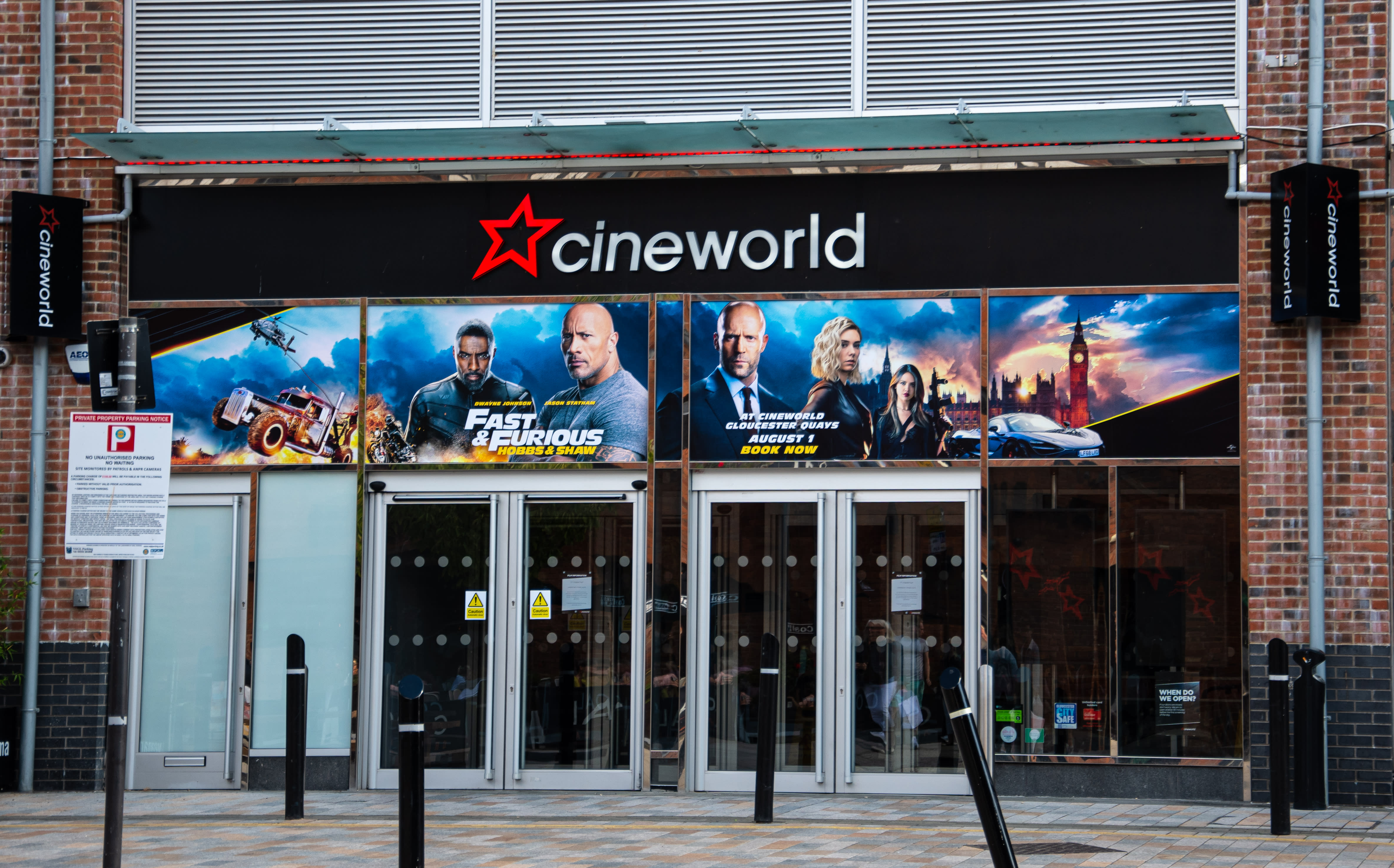 Cineworld closes all UK cinemas 'until further notice'