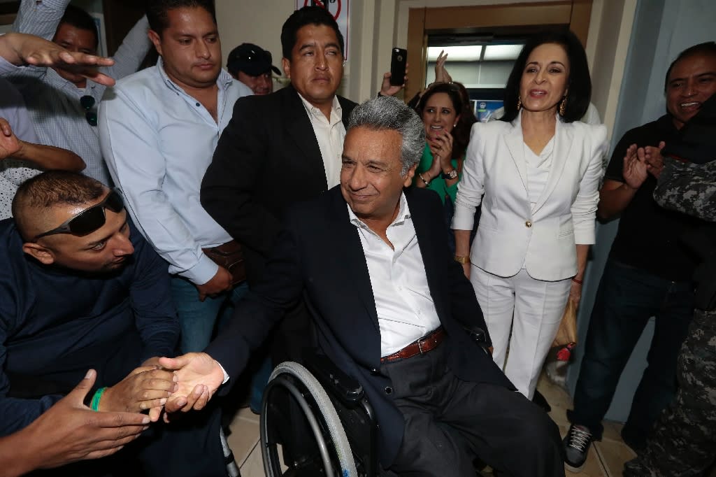 Ecuador in key vote for Latin American left