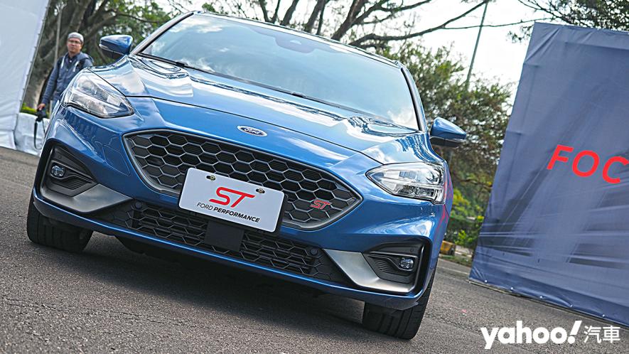 性能暴走、價格更暴走！2020 Ford Focus ST預接上陣136.9萬元起！ - 1