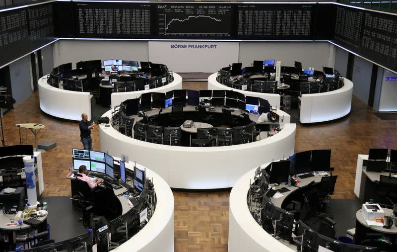 Deutsche Boerse says software glitch caused trading outage