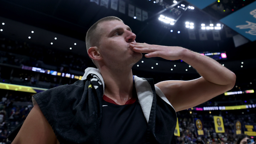 Yahoo Sports - Jokić put up one of the finest performances of his playoff career in Game 5, and the champs are now one win from the Western Conference