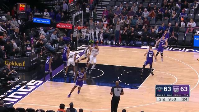 Herbert Jones with a dunk vs the Sacramento Kings