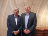 Infosys Topaz and Intel Collaborate to Accelerate Enterprise Growth and Efficiency with Generative AI