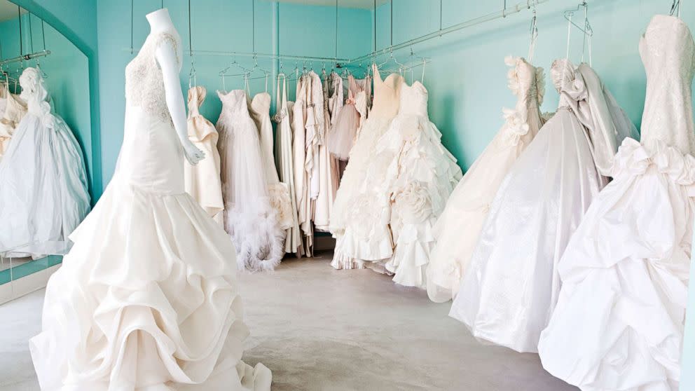 5 websites for buying or selling gorgeous used wedding dresses