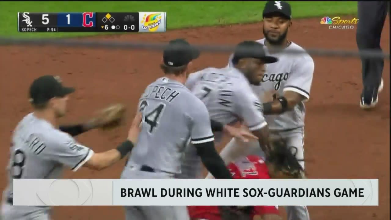 José Ramírez punch puts Tim Anderson on the ground in wild Guardians-White  Sox brawl