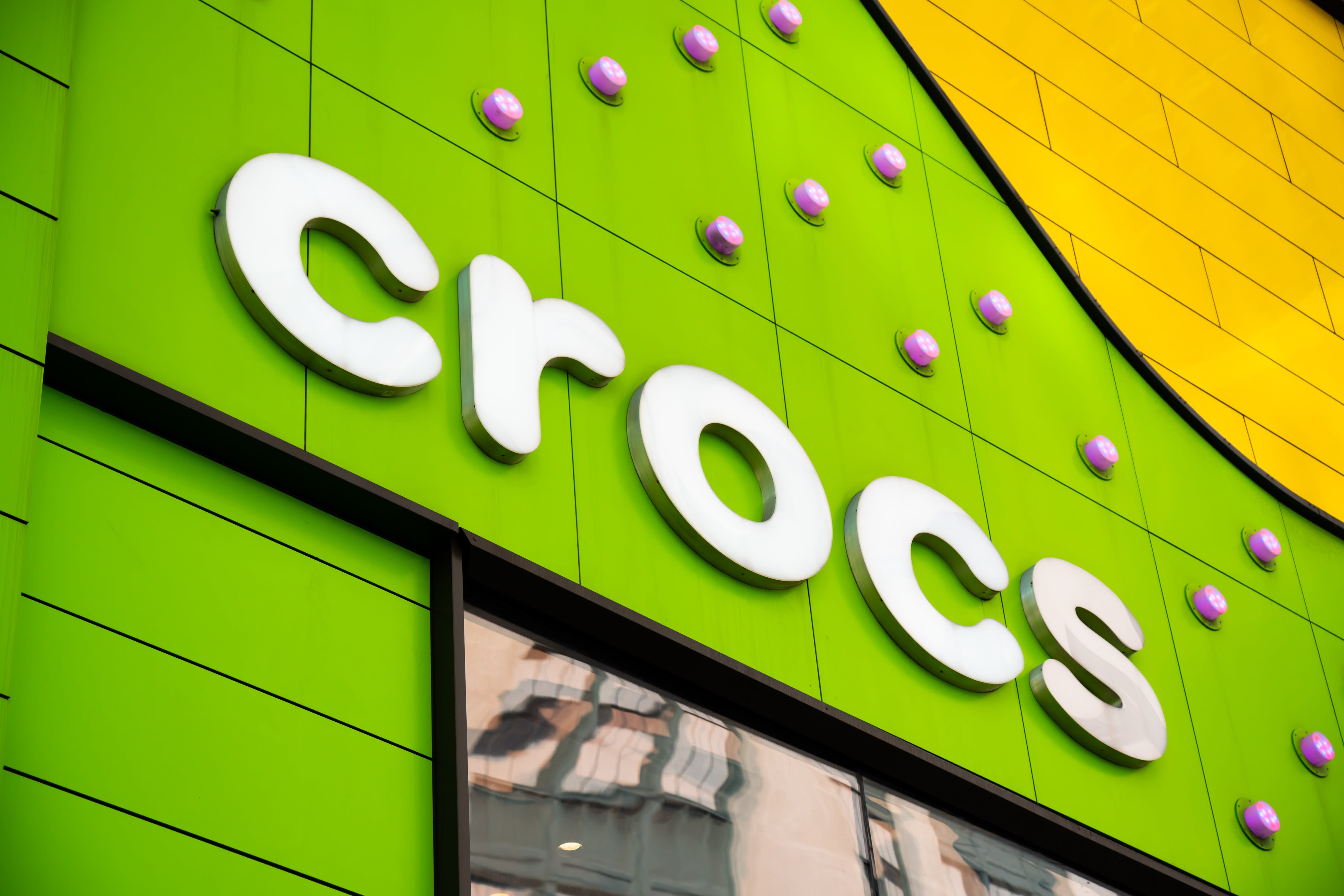 crocs balance sheet