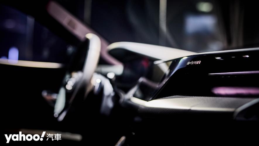 2022 Audi e-tron GT狂野上陣！電能與時尚間的超感性選擇！ - 12