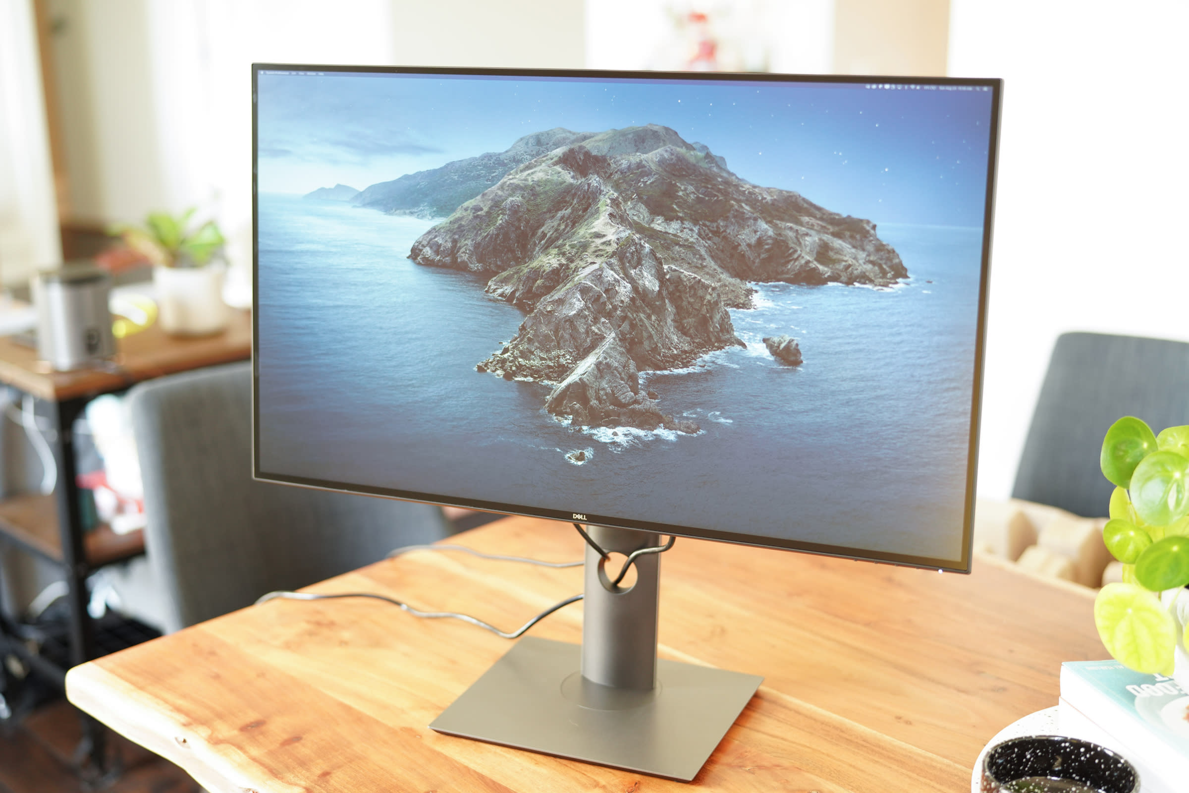 Dell's U3219Q 32inch 4K monitor provides a perfect home office upgrade