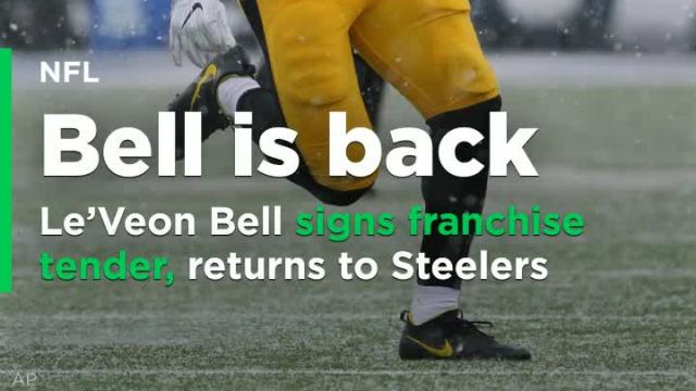 Le'Veon Bell signs franchise tender, returns to Steelers