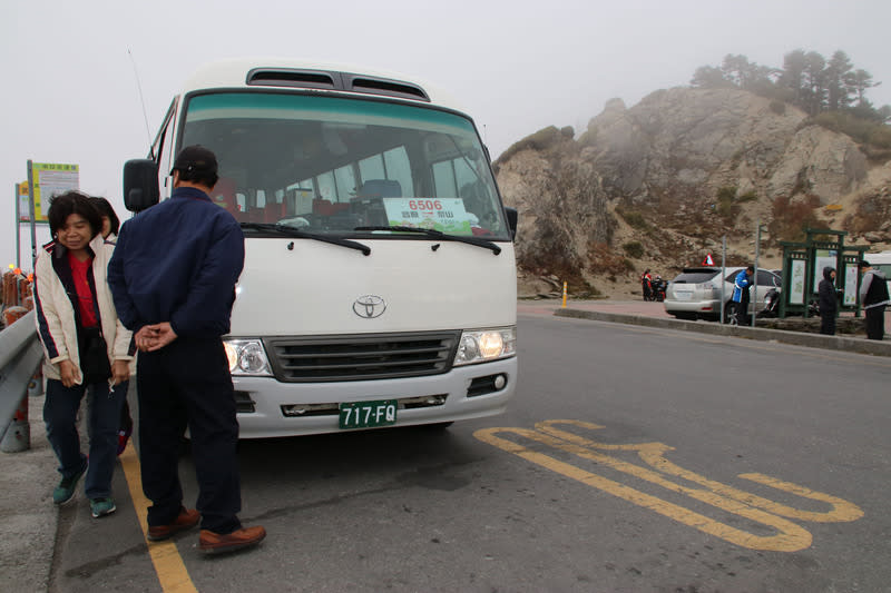 借道南投武嶺到梨山 豐原客運6506爬最高公車 (圖)