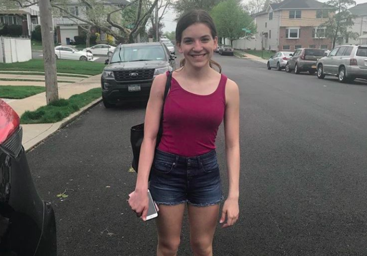Teen wearing tank top in 80 degrees told to cover her arms