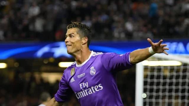 Soccer: Ronaldo ready to pay $16.39 million in Spanish tax fraud case - media