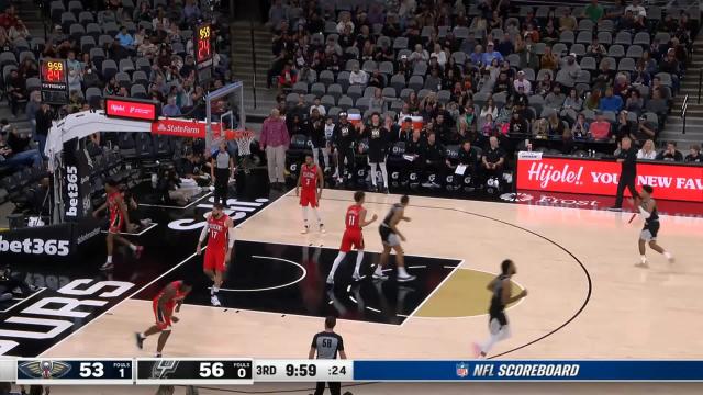 Keldon Johnson with a dunk vs the New Orleans Pelicans